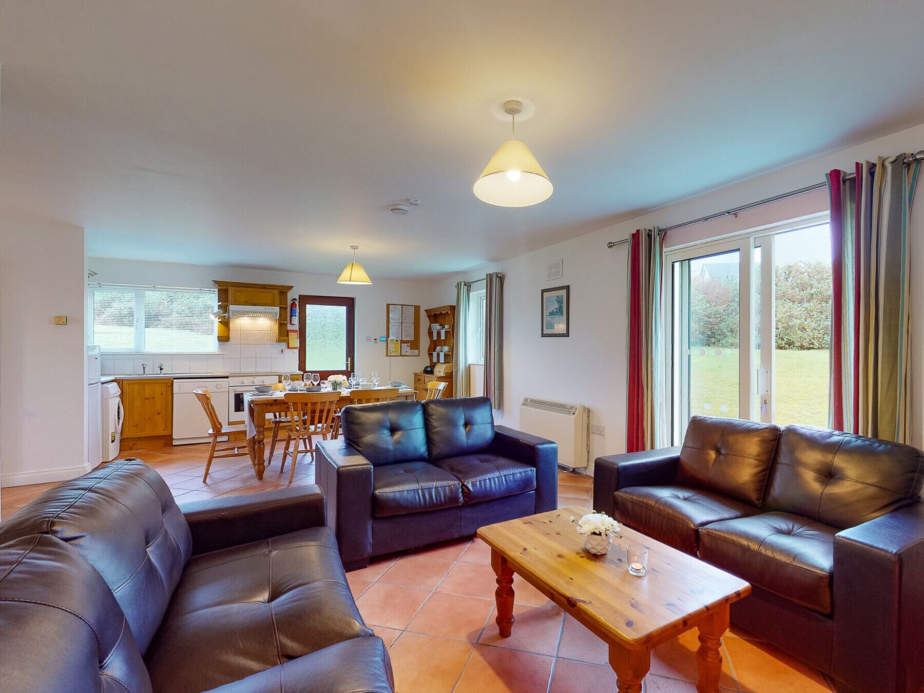 غرفة المعيشة