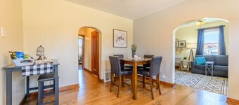 Full Kitchen|Location|Family Friendly