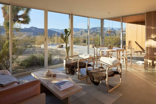The Landing House by Homestead Modern | Ft. Vogue