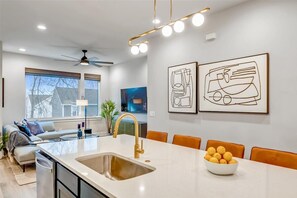 Interior - Niche Nashville Getaway | Balcony (Nashville)