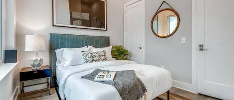 8 Schlafzimmer, Bügeleisen/Bügelbrett, Reisekinderbett, kostenloses WLAN