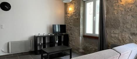 Fernseher