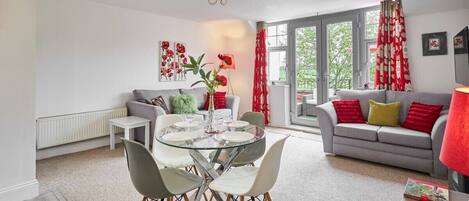 Flat-screen TV, DVD player, offices