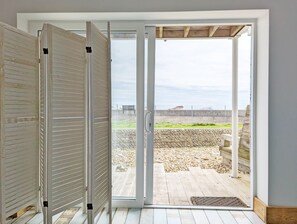 Interior - Seaside - sleeps 8 guests  in 3 bedrooms (Selsey)