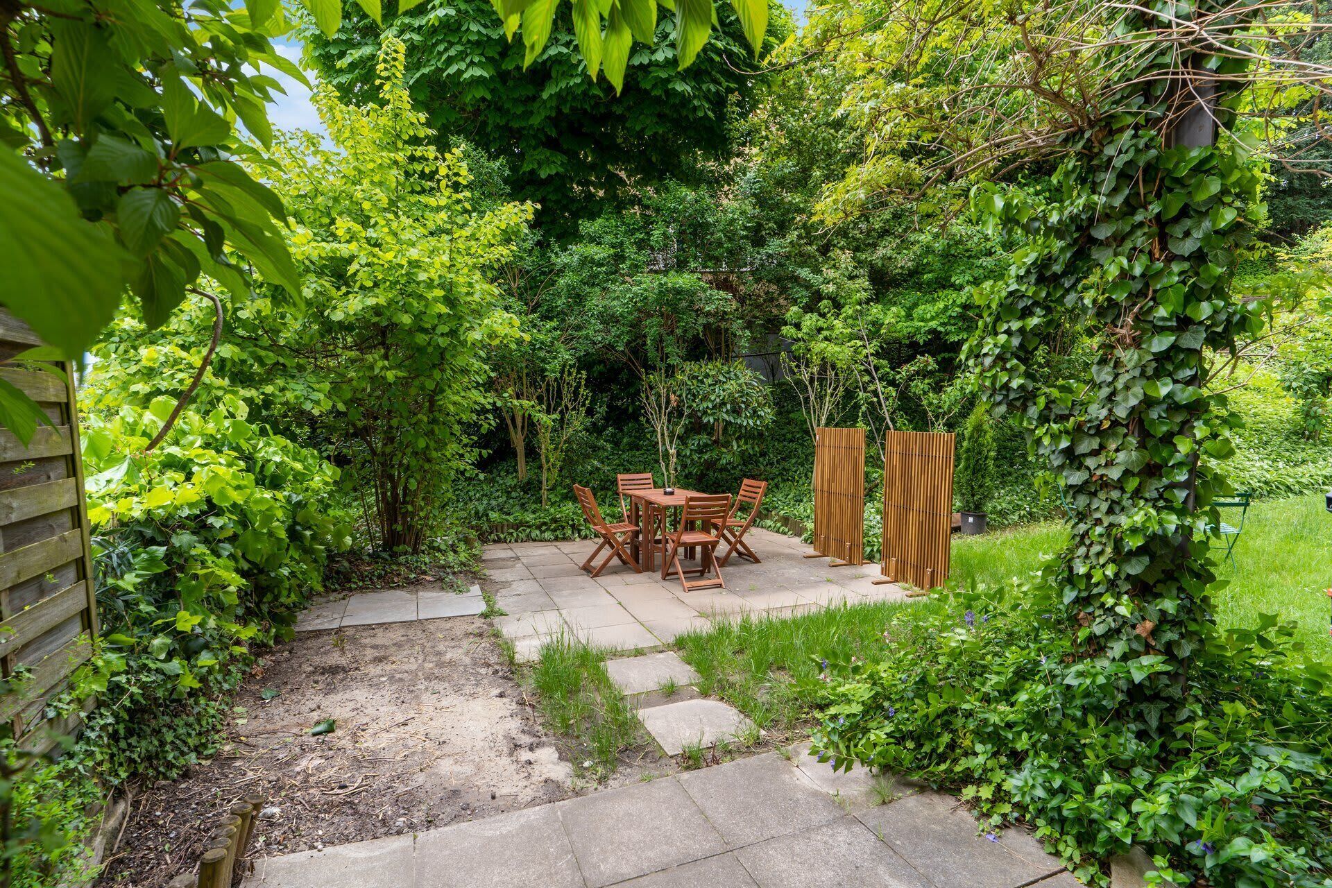 Modern Living in Zurich: Finest Flat