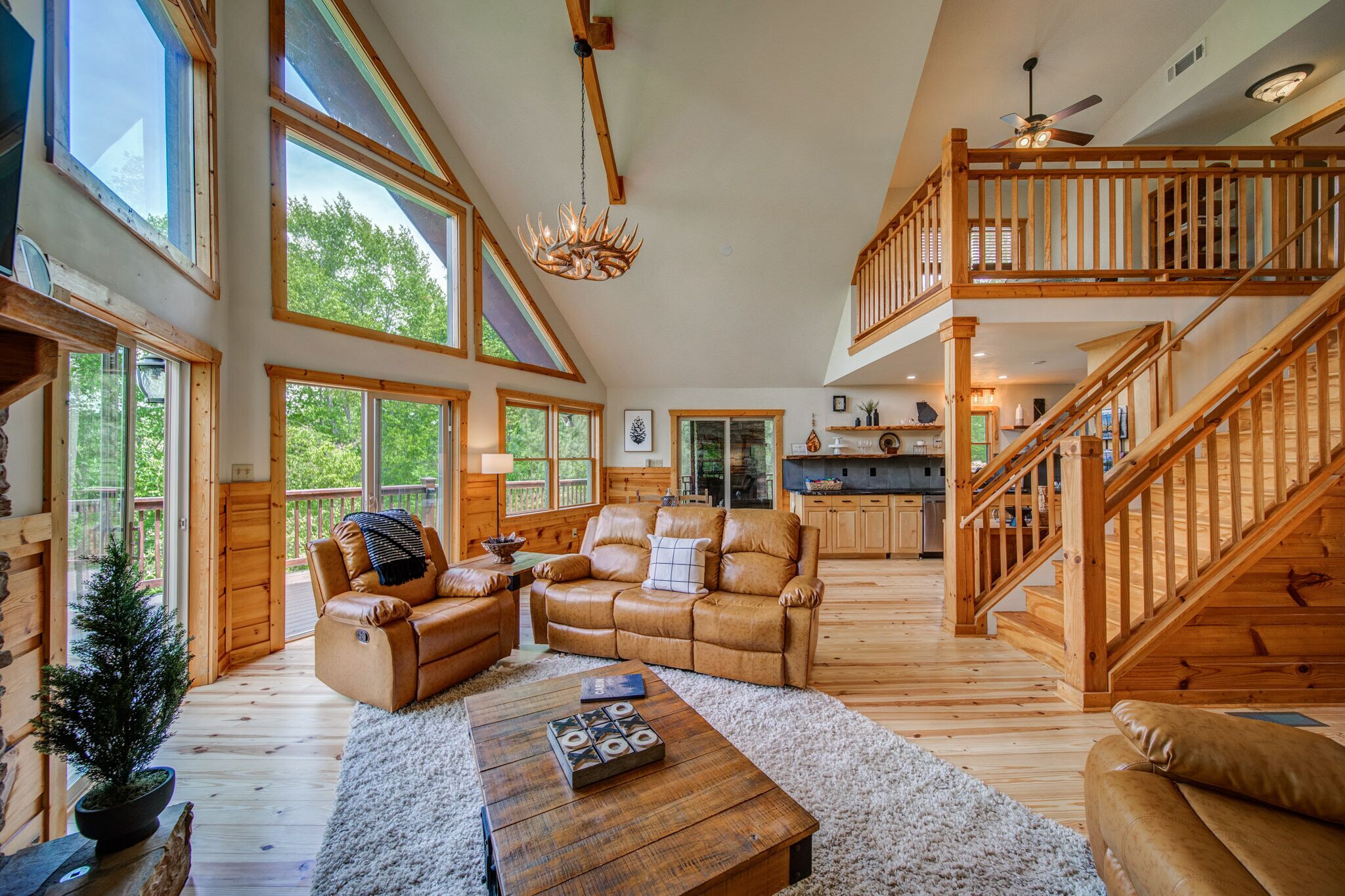 Four Bear Hideaway | Coosawattee River Resort!