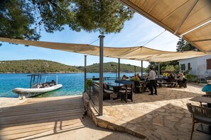 Restauration en plein air