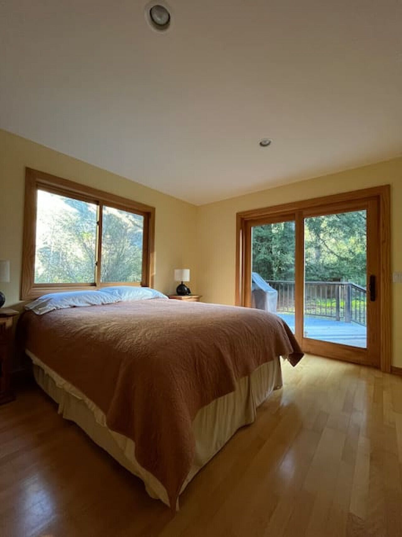 3 多间卧室、熨斗/熨衣板、WiFi、床单