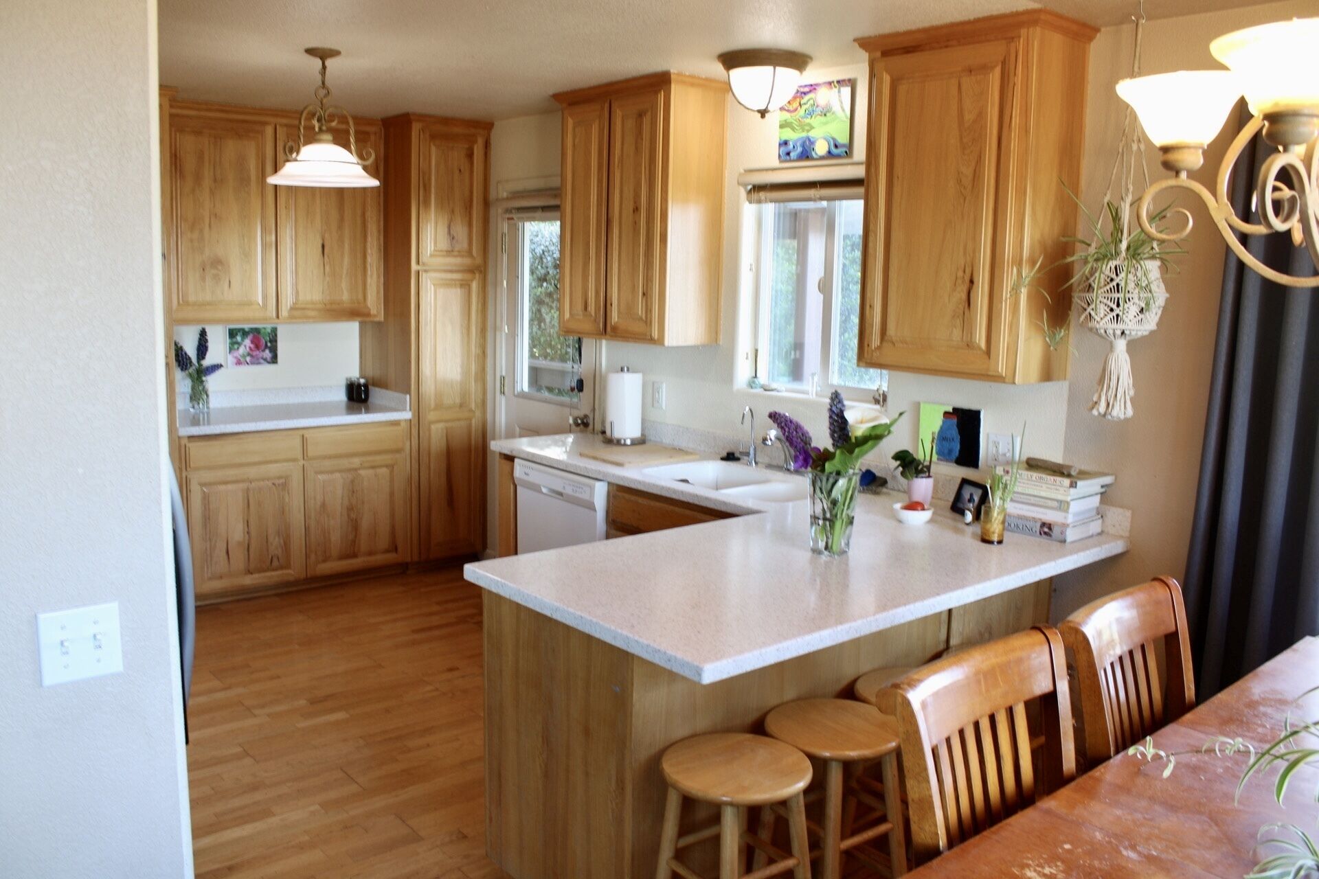 Whitewater Ocean Views, Walk to Beaches, Family Friendly