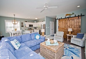 Flachbildfernseher, DVD-Player