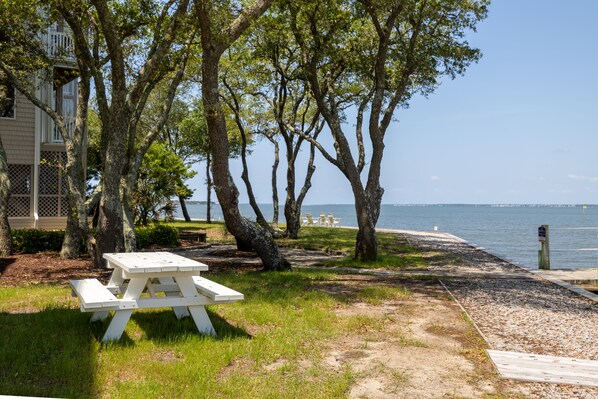 屋外ダイニングエリア