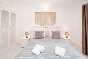 1 Schlafzimmer, Zimmersafe, Bügeleisen/Bügelbrett, kostenloses WLAN