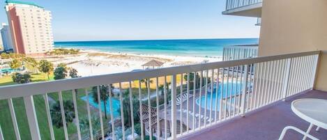 Condo, 2 chambres | Balcon