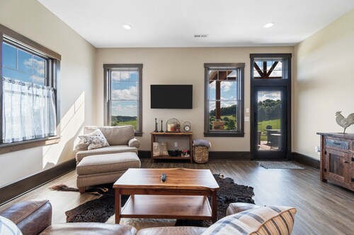 The Cottage at Heritage Hill