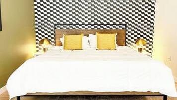 1 slaapkamer, een strijkplank/strijkijzer, gratis wifi, beddengoed