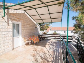 Dining - Apartments Pinija - Studio With Terrace - (Supetar)