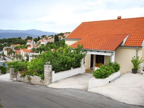 Apartment | Exterior - Apartments Boro - Two Bedroom Apartment With Terrace (Supetar)