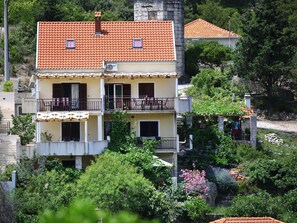 Apartment | Exterior - Apartments Boro - Two Bedroom Apartment With Terrace (Supetar)