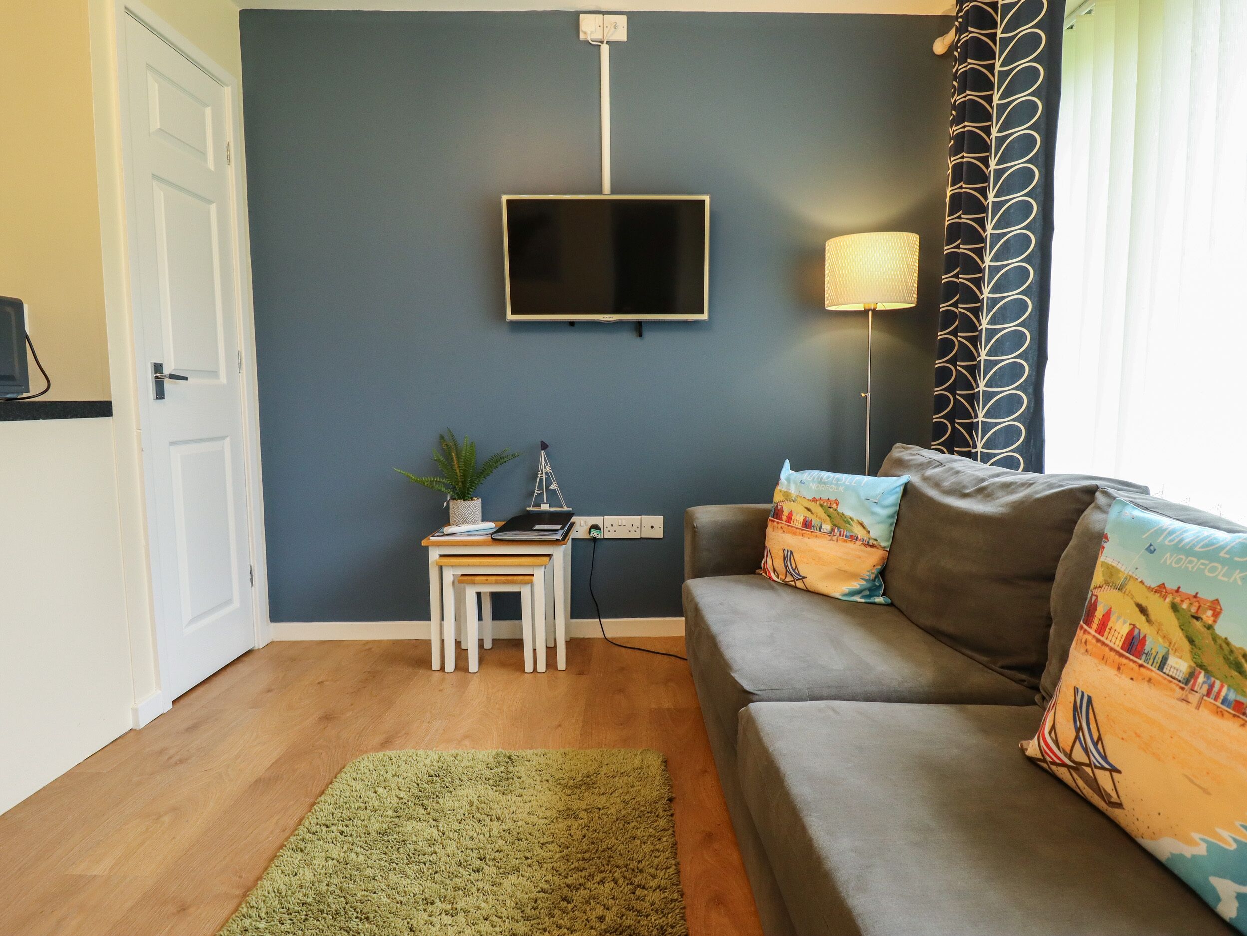 12 The Dell, Pet Friendly, Character Holiday Cottage In Mundesley - Norfolk