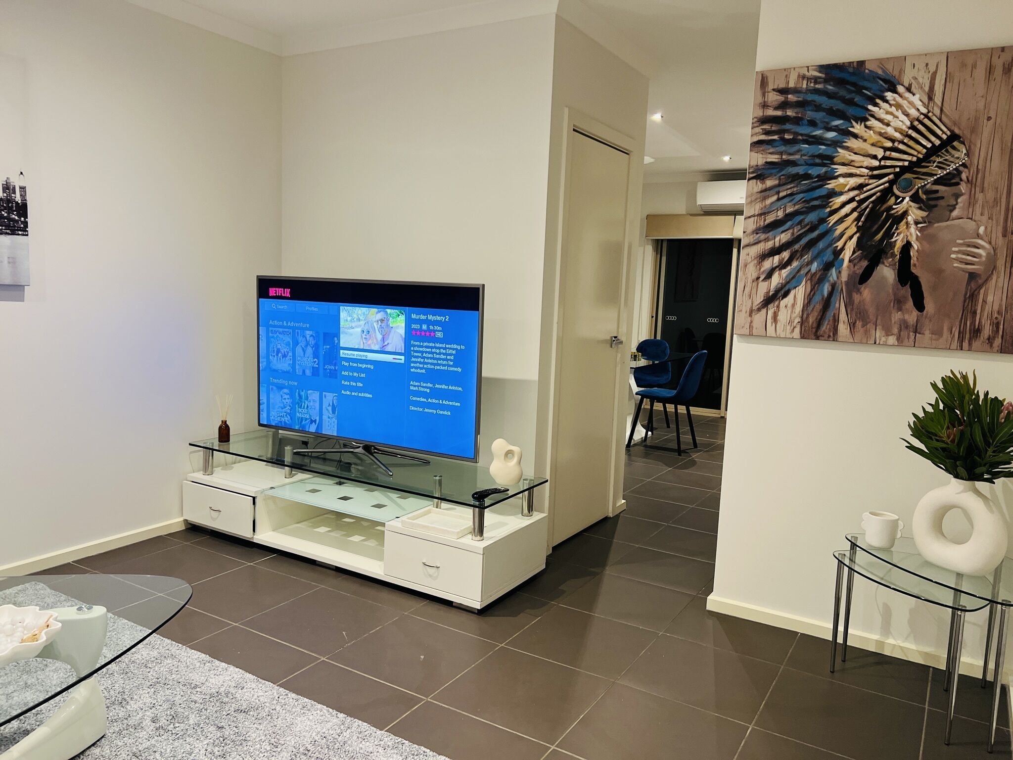 Ultra Modern Home 20 Mins From Airport