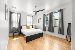 2 habitaciones, tabla de planchar con plancha, cuna de viaje y wifi