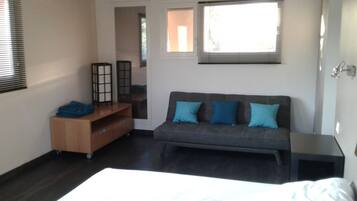 2 chambres, bureau, fer et planche Ă repasser, Wi-Fi gratuit