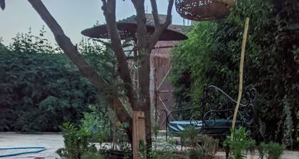 Family House in Traditional Moroccan Style.two Rooms,back Garden ,, Free Parking