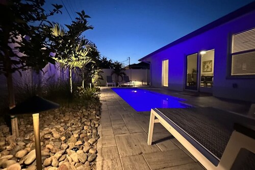 Modern Naples Pool Retreat | Bikes + Walk to Beach