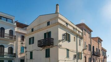 1 habitación y sistema de insonorización