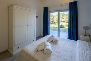 Apartment | 3 bedrooms, soundproofing - Welcomely - Porto Corallo Seafront (Orosei)