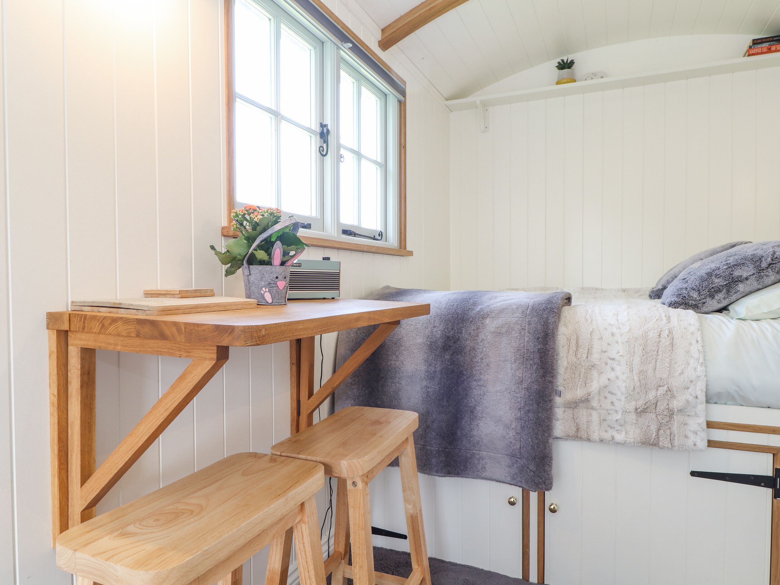 Gwithian Shepherds Hut, Romantic, With Open Fire In Hayle - Gwithian