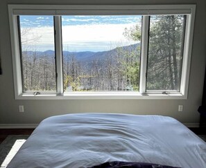 4 bedrooms, desk, iron/ironing board, free WiFi - Elson's Overlook (Roseland)