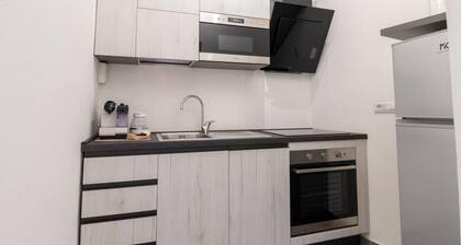 Welcomely - Xenia Boutique House 3