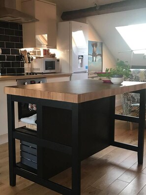 Appartamento, letti multipli | Cucina privata | Frigorifero, microonde, forno, piano cottura