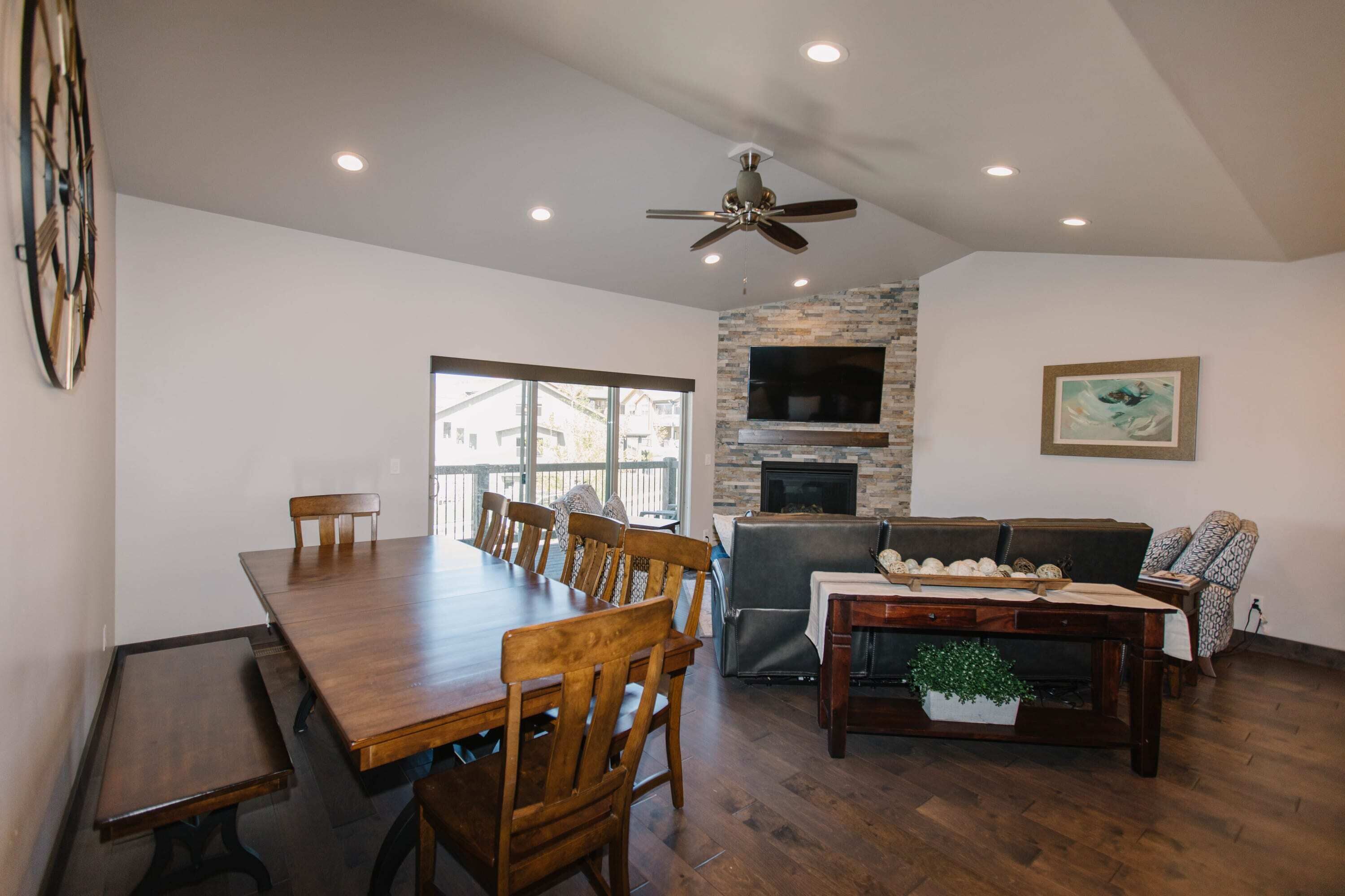 Family Fun - Game loft - 3BR3BA sleeps 9