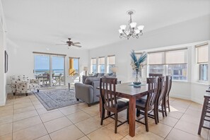 Interior - ☀️Oceanfront Retreat for 8-Pool-Atlantic Villas 302☀️ (New Smyrna Beach)