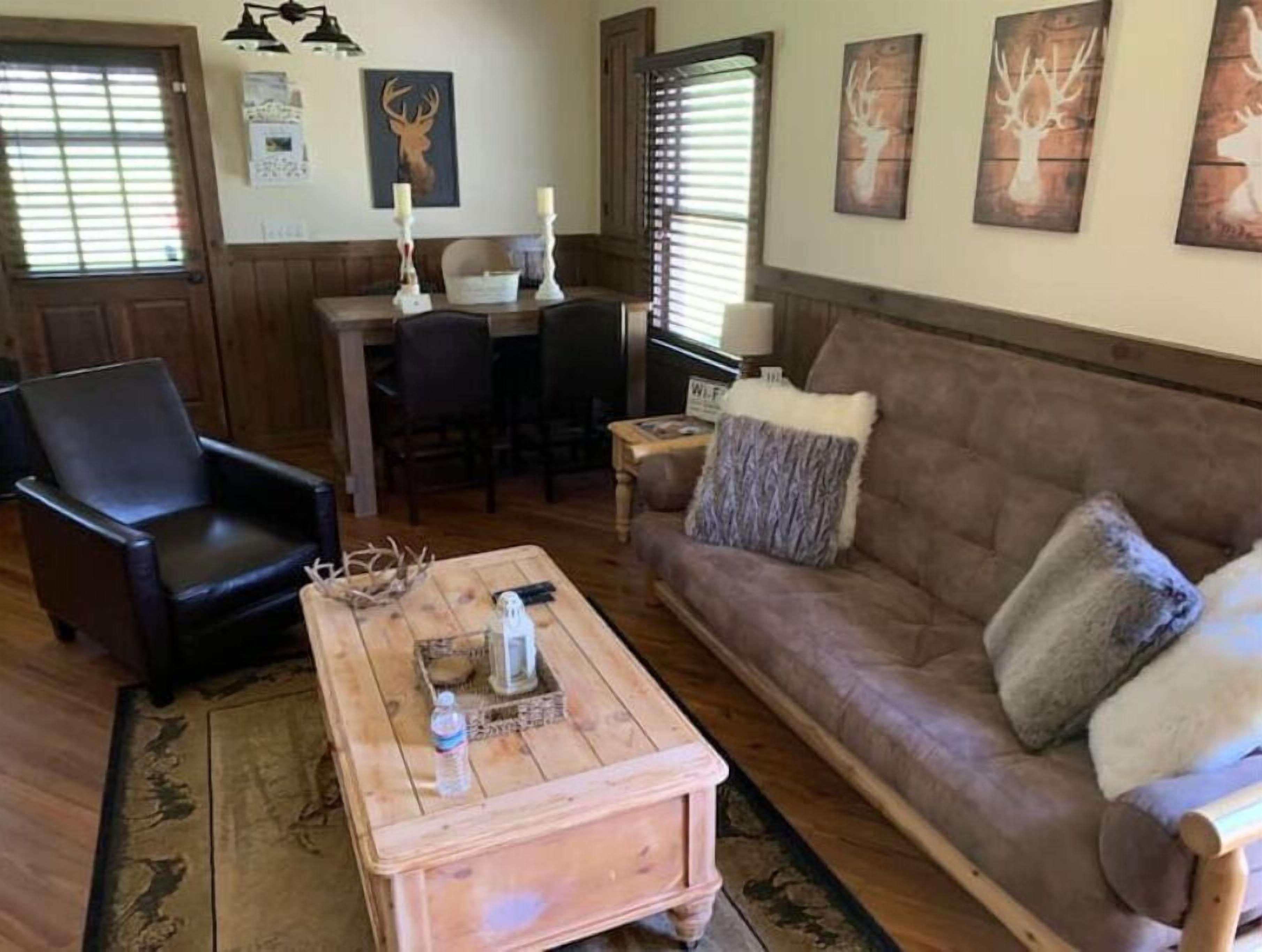 La Petite Maison - French Inspired Chalet