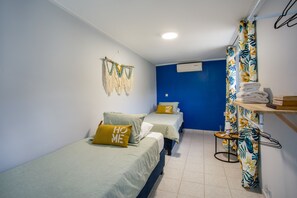 3 bedrooms, desk, iron/ironing board, WiFi