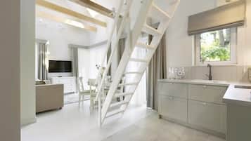 Luksusleilighet | Oppholdsrom | En 40-centimeters Flatskjerm-TV med kabel-kanaler samt oppvarmet gulv