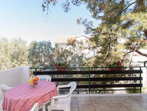 Apartment | Dining - Apartments Pinija - Economy Two Bedroom Apartment With Terrace - (Supetar)