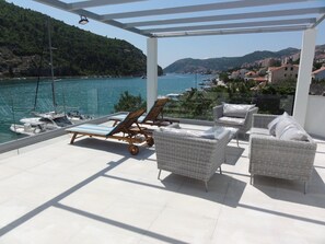 Villa | Exterior