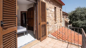 3 bedrooms