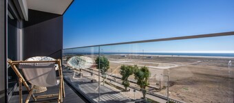 Acqua House by Rent4all