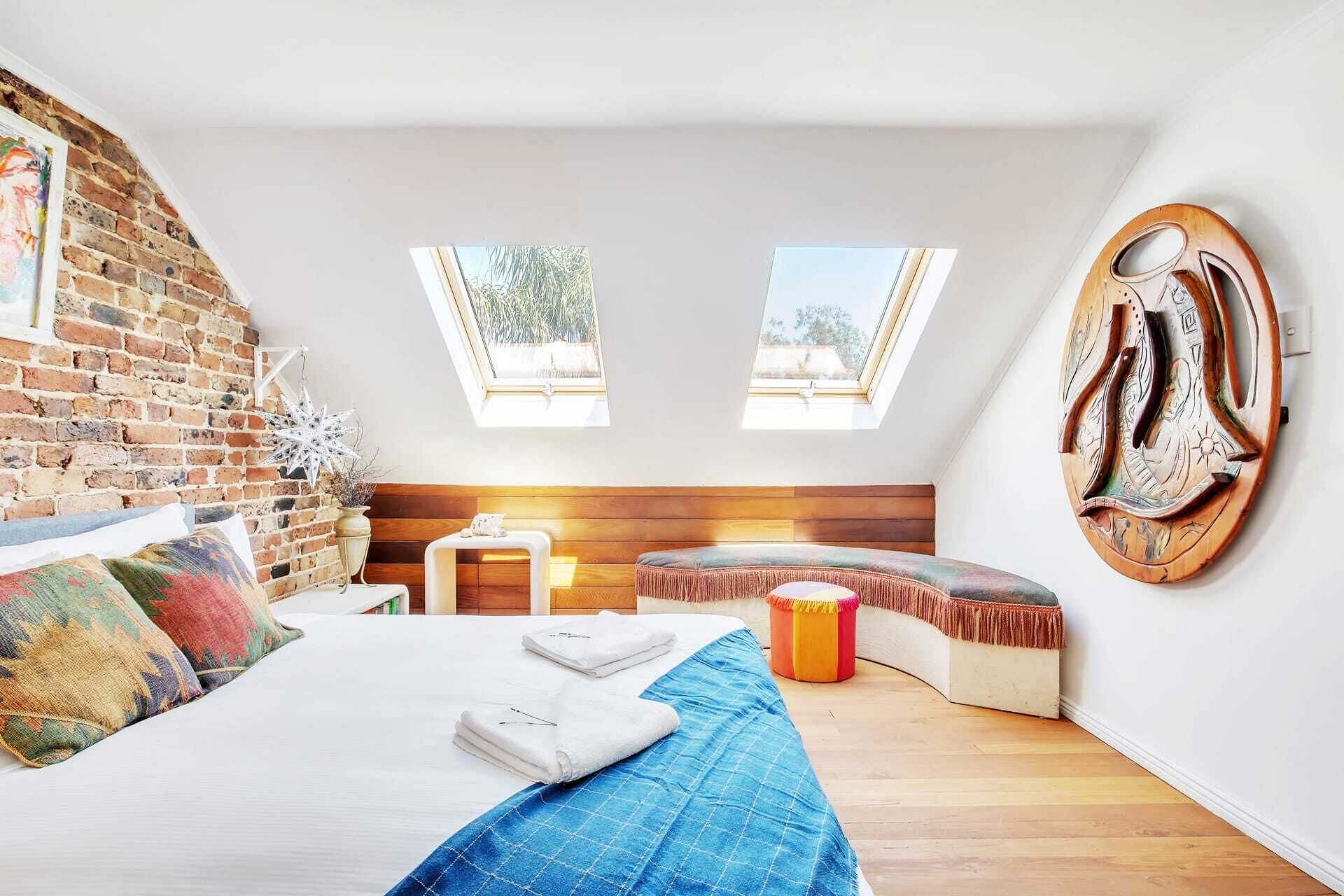 Prime locale 3 Bed Artists Home by Surry Hills