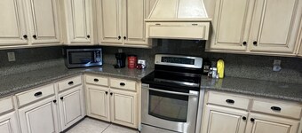 Spacious 4BR and 5RR Spanish Hacienda with Private Pool