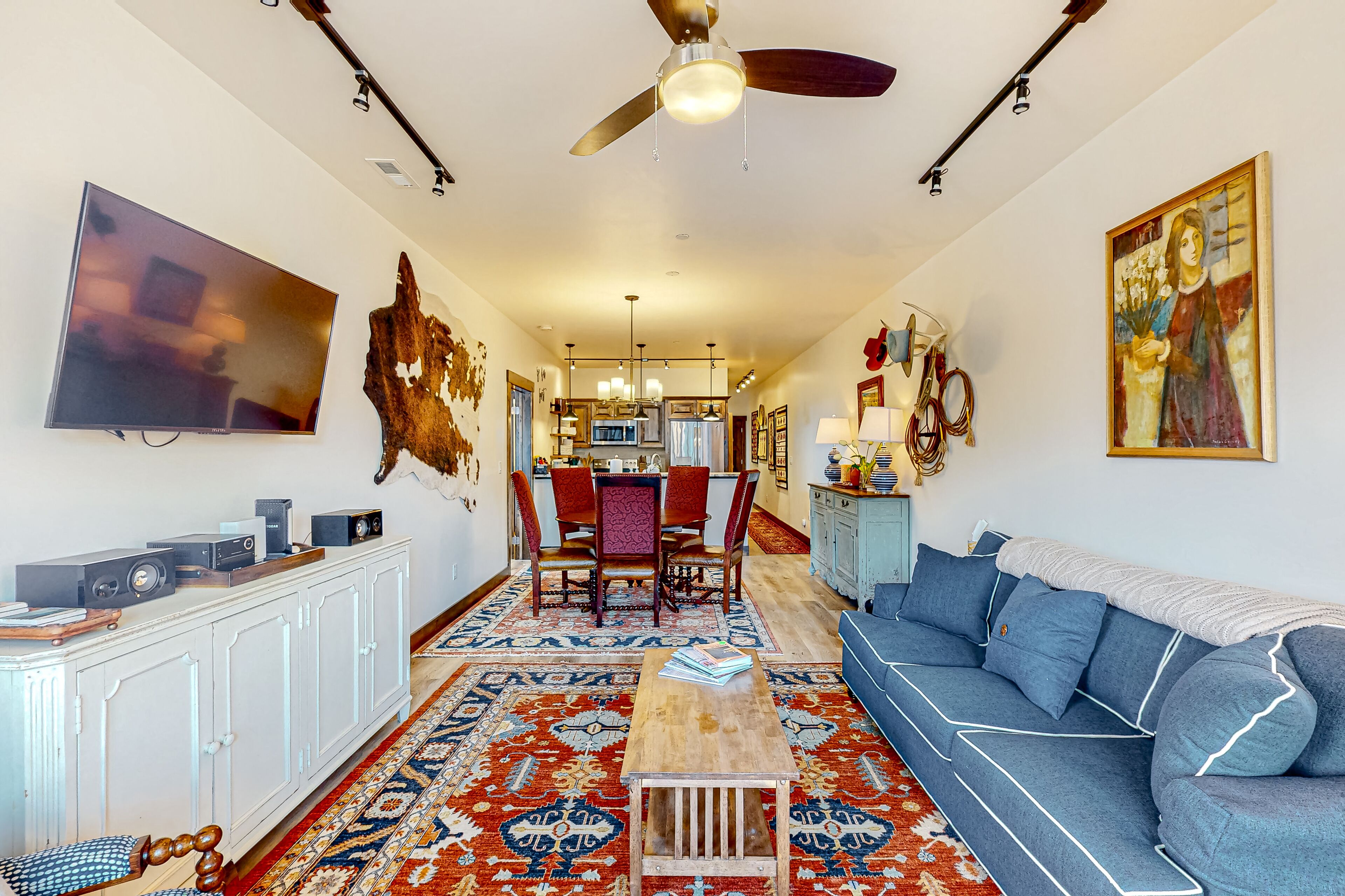 Brand-new downtown condo with rooftop patio, grill, mtn views, fireplace, & W/D