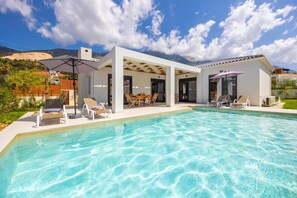 Pool - Villa Petra - Two Bedroom Villa, Sleeps 6 (Afrato)