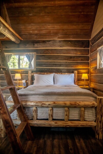 Deer Cabin at Glacier Hidden Cabins near Glacier National Park