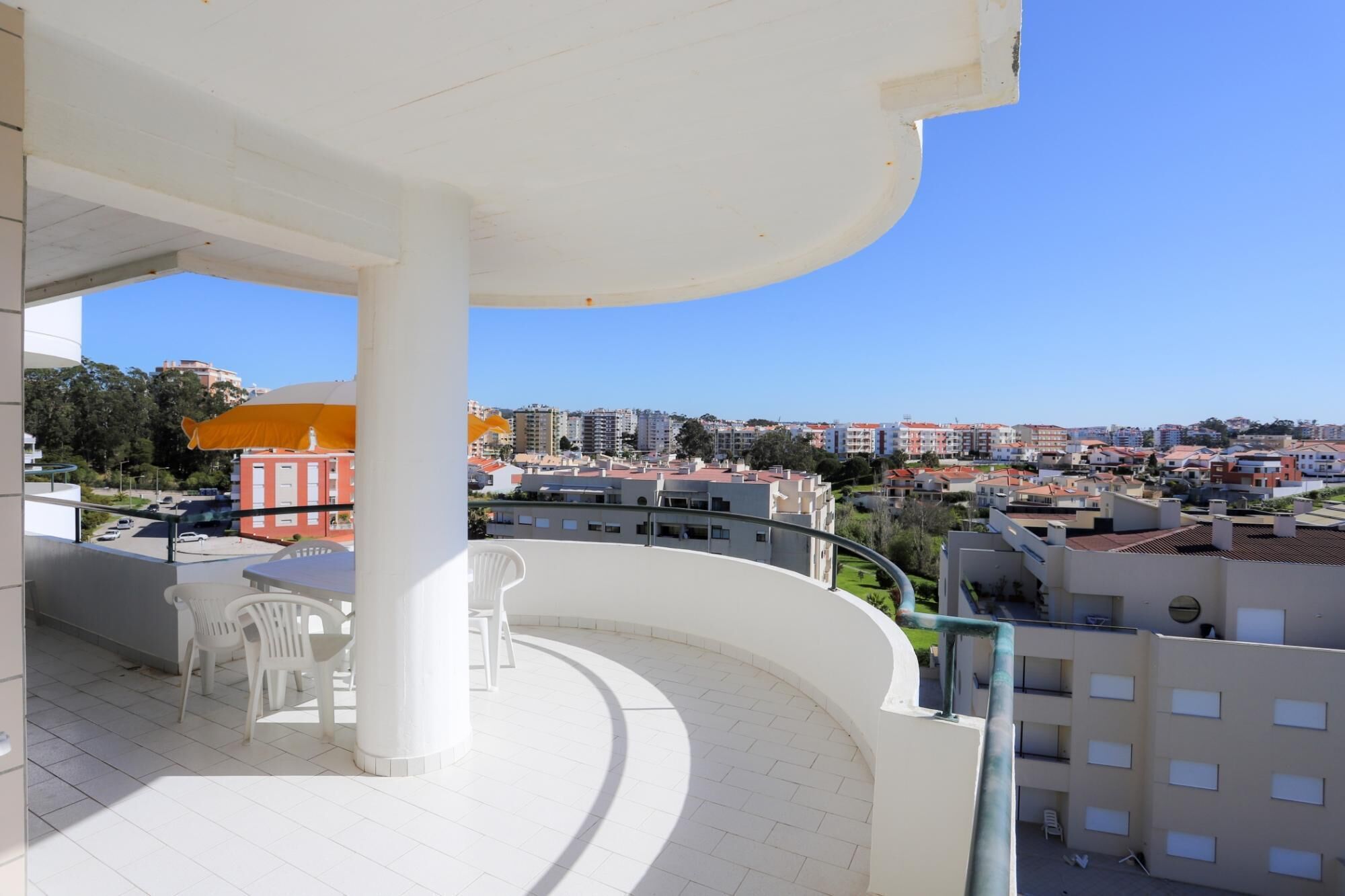 Sotto Mayor Residence