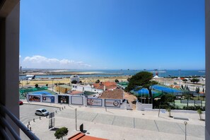 Apartment | 2 bedrooms, soundproofing - Sea View Apartment by Rent4all (Figueira da Foz)